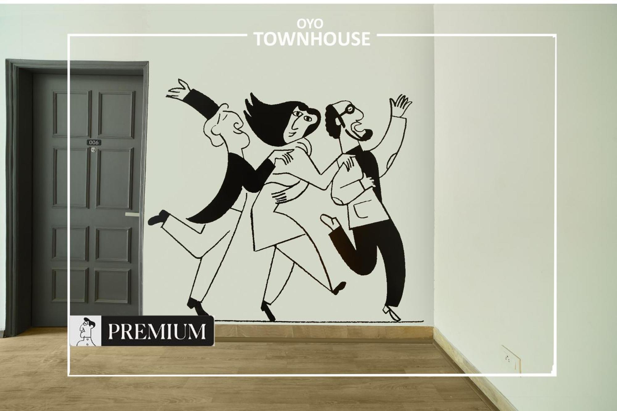 Oyo Townhouse 120 Shushant Lok Gurgaon Exterior photo